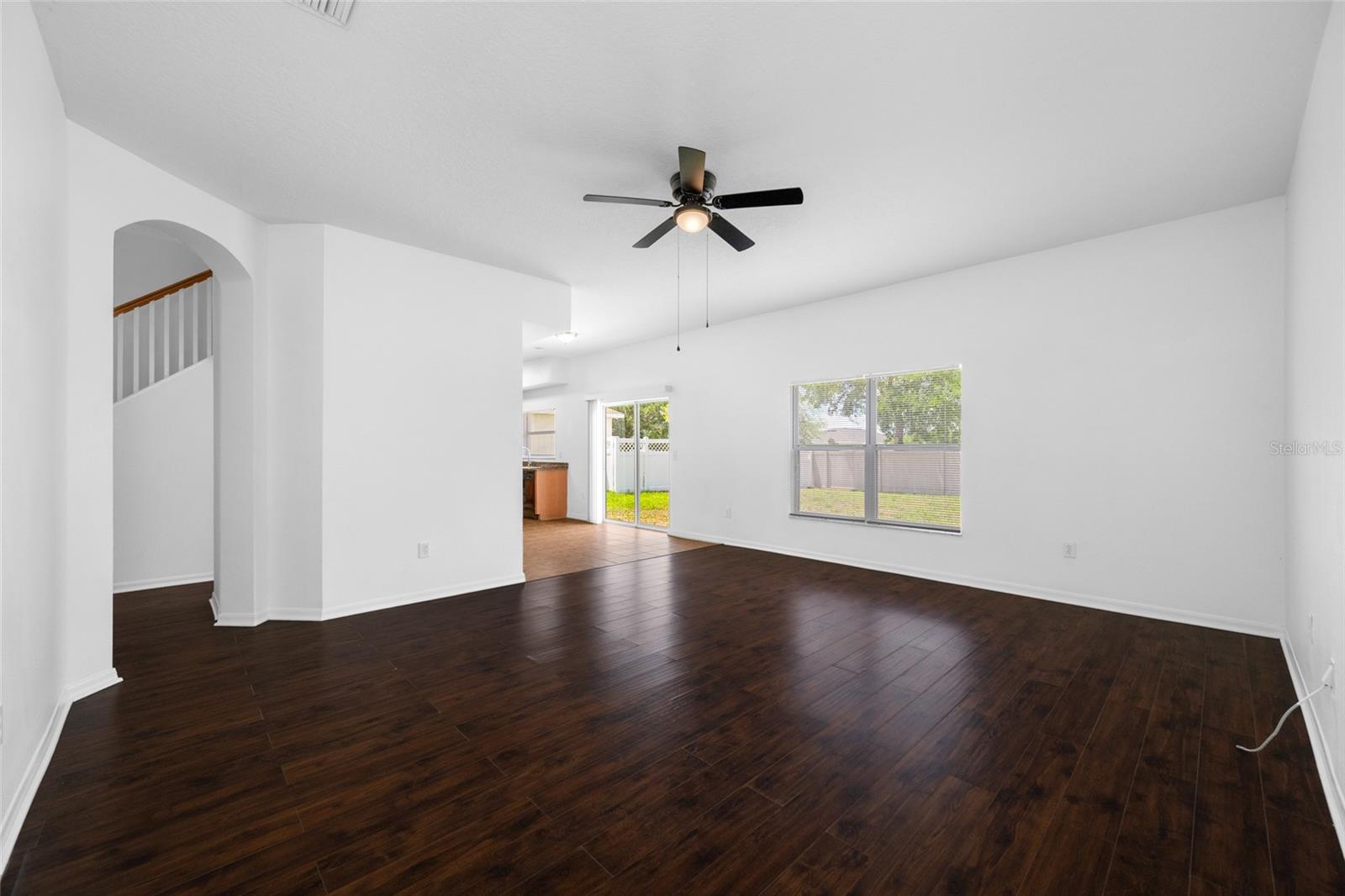 2227 ROANOKE SPRINGS DR, RUSKIN, FL, 33570