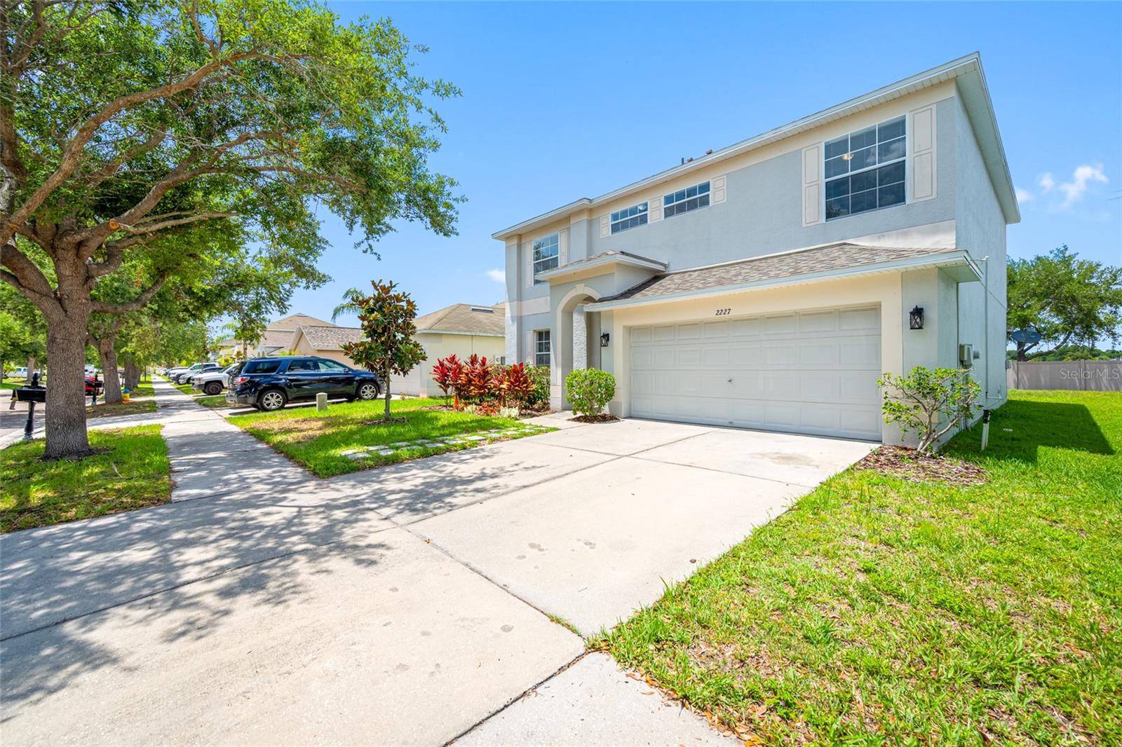 2227 ROANOKE SPRINGS DR, RUSKIN, FL, 33570
