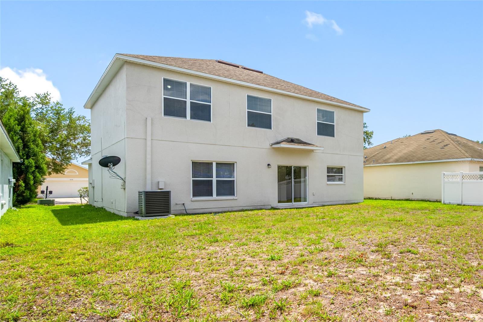 2227 ROANOKE SPRINGS DR, RUSKIN, FL, 33570