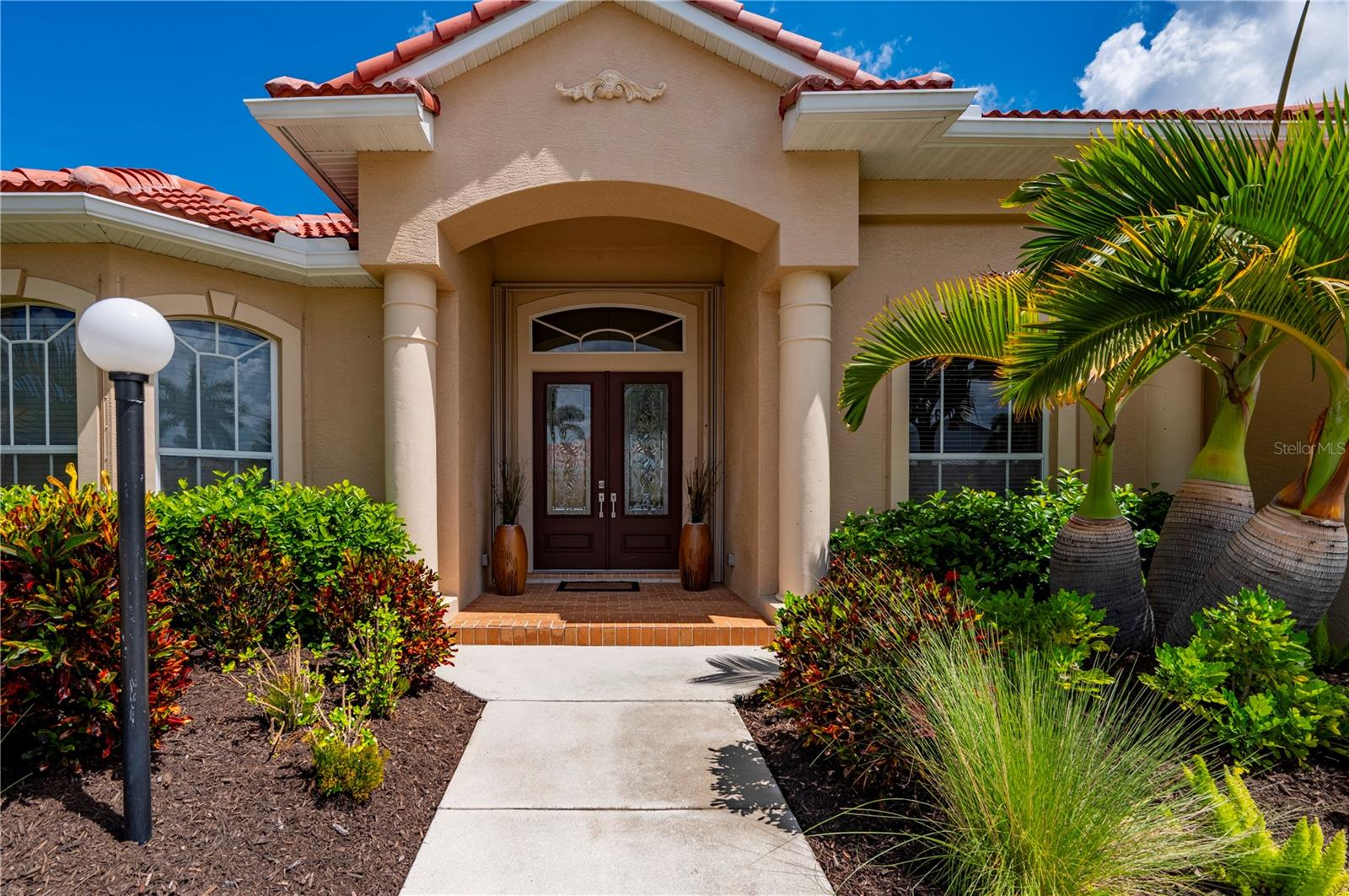 1020 VIA FORMIA, PUNTA GORDA, FL, 33950