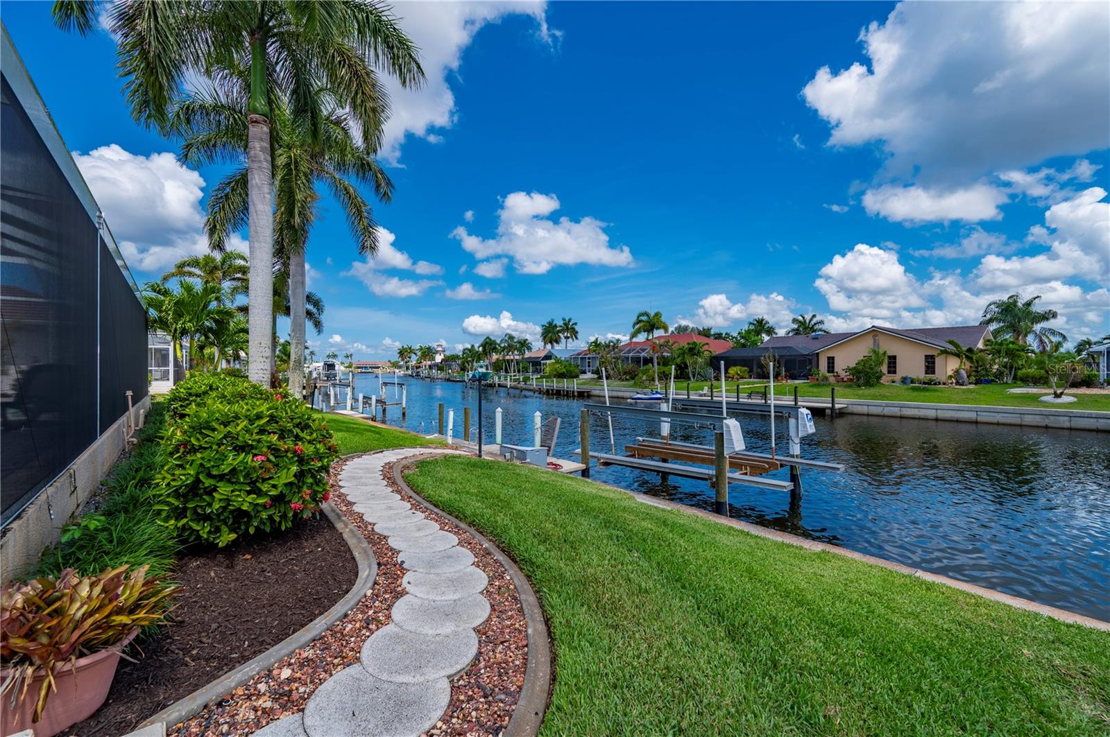 1020 VIA FORMIA, PUNTA GORDA, FL, 33950