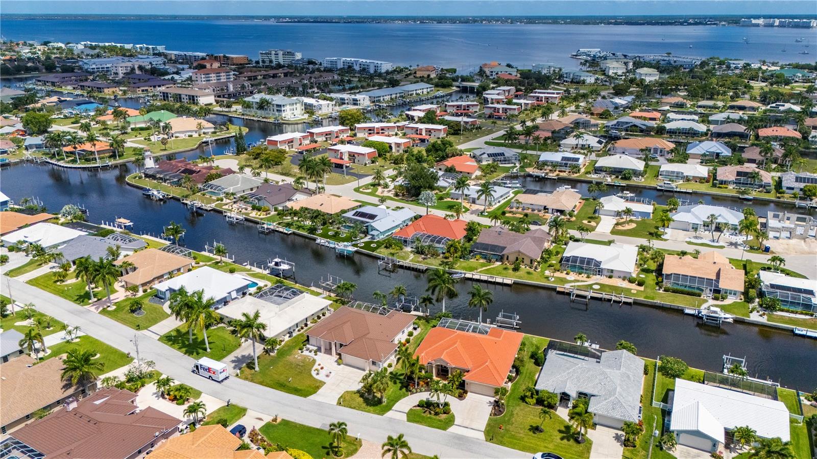 1020 VIA FORMIA, PUNTA GORDA, FL, 33950