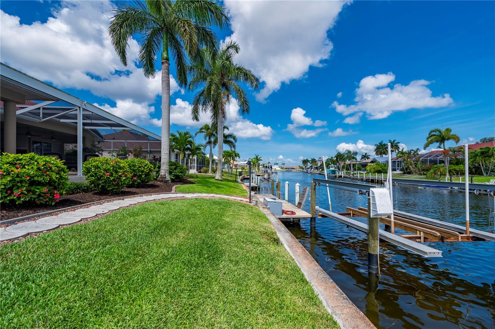 1020 VIA FORMIA, PUNTA GORDA, FL, 33950