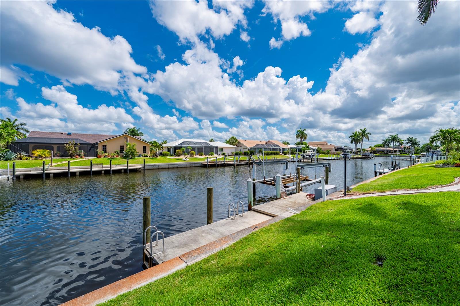 1020 VIA FORMIA, PUNTA GORDA, FL, 33950