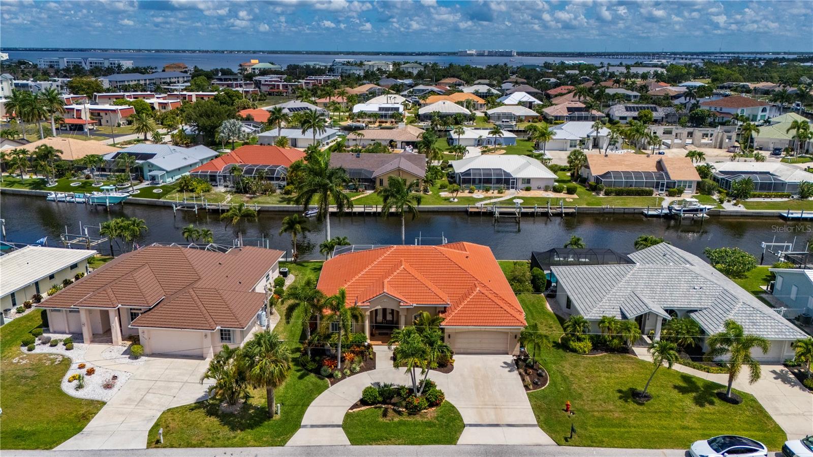 1020 VIA FORMIA, PUNTA GORDA, FL, 33950