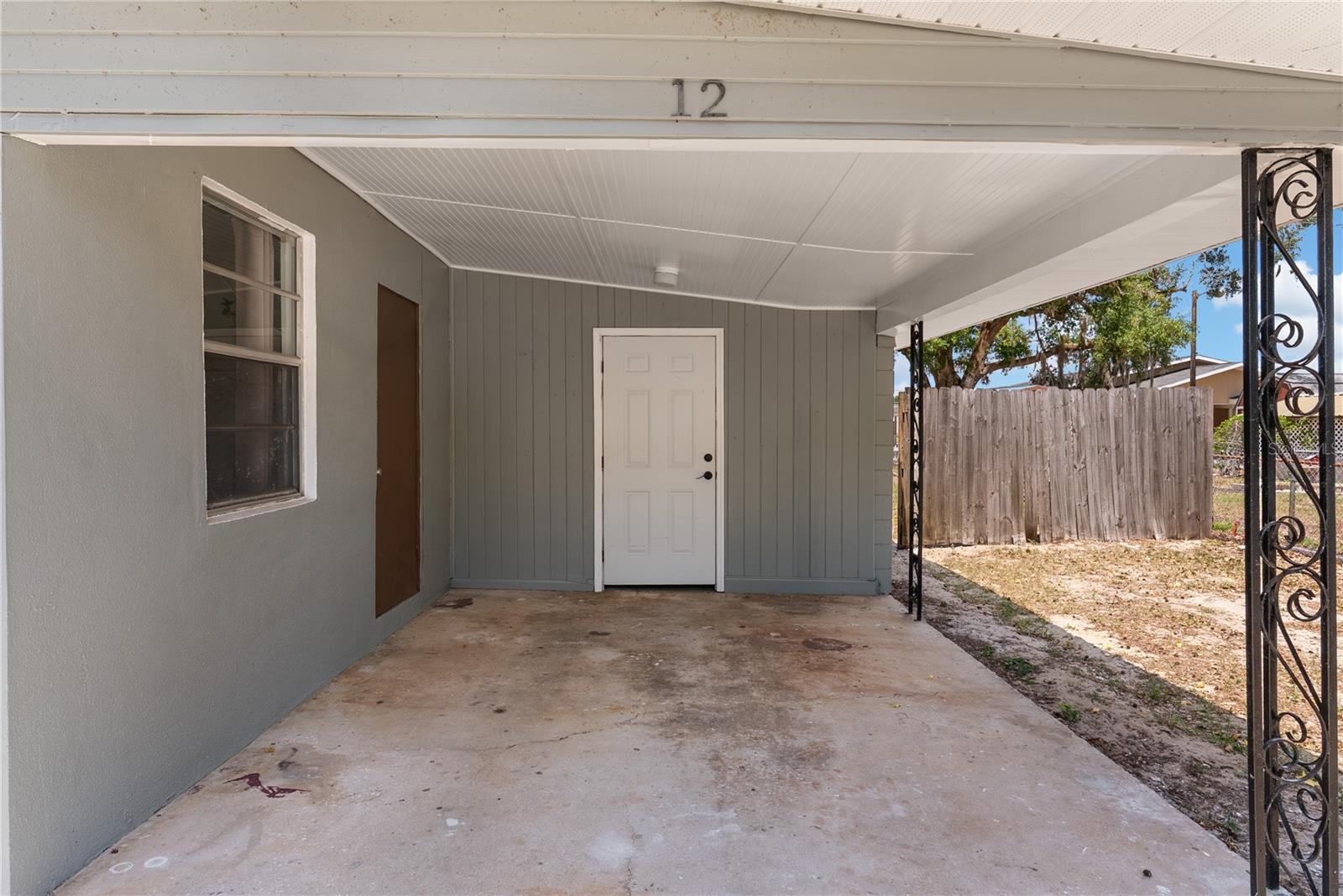 12 BEVERLY DR, FROSTPROOF, FL, 33843