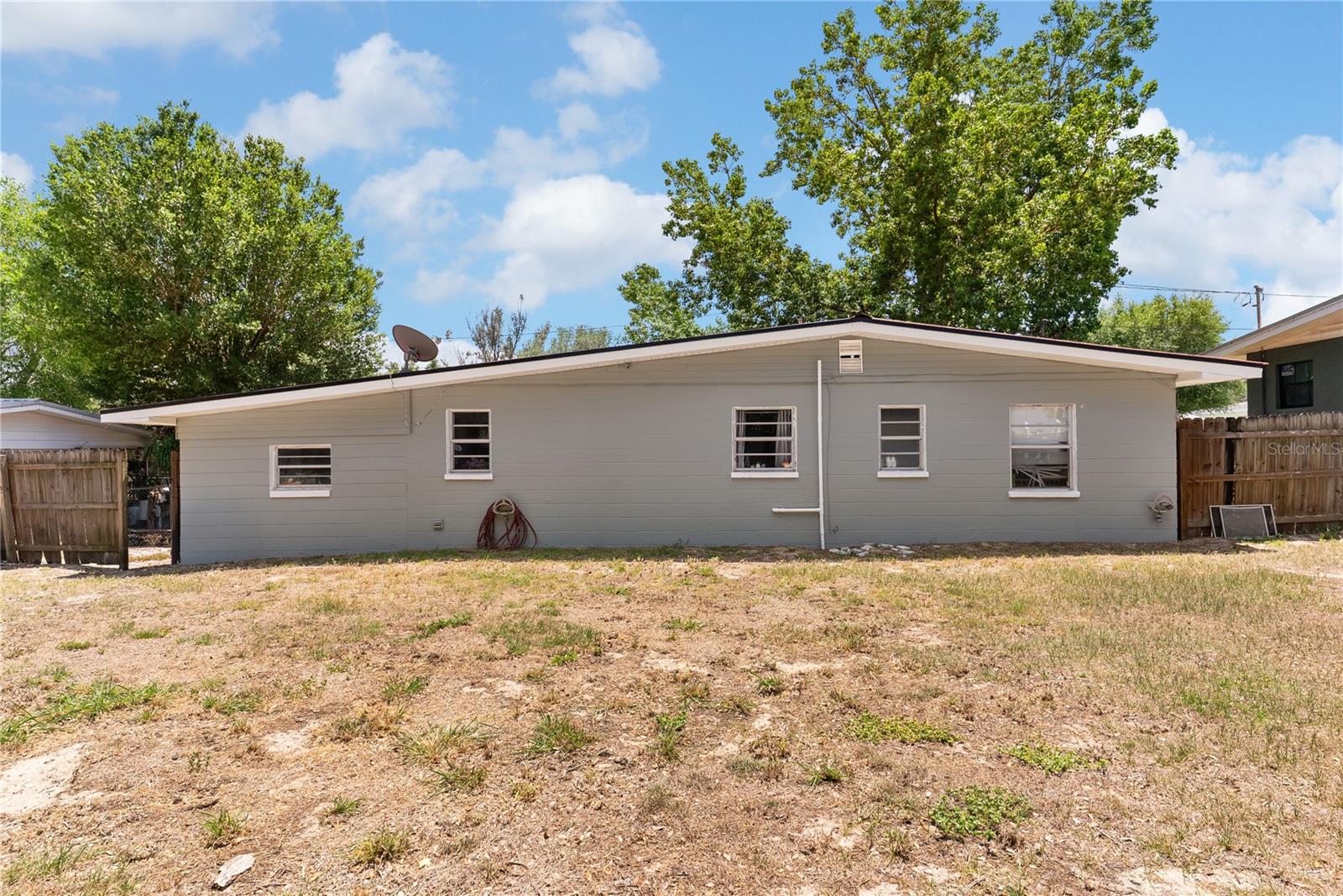 12 BEVERLY DR, FROSTPROOF, FL, 33843