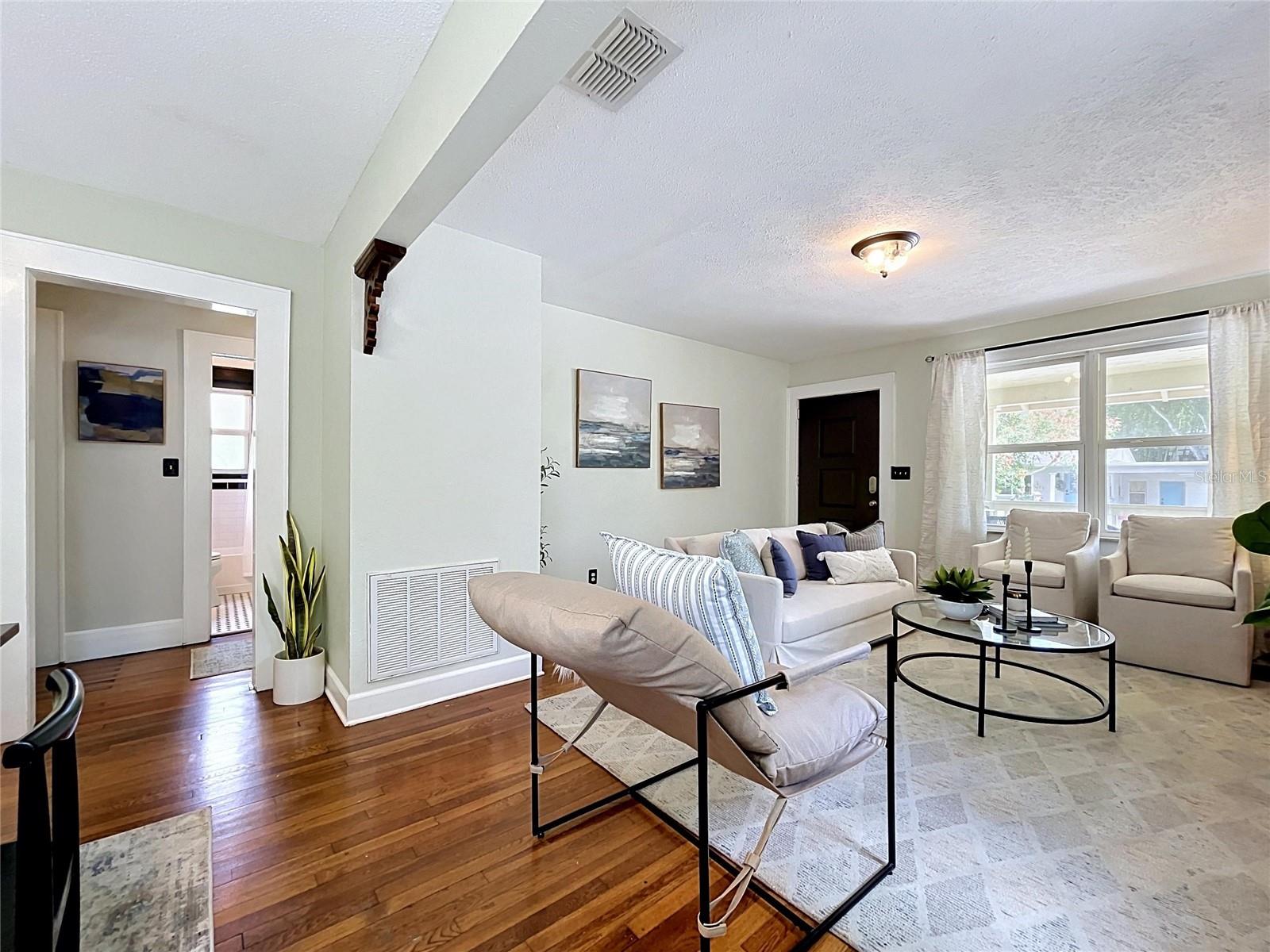 104 W CHELSEA ST, TAMPA, FL, 33603