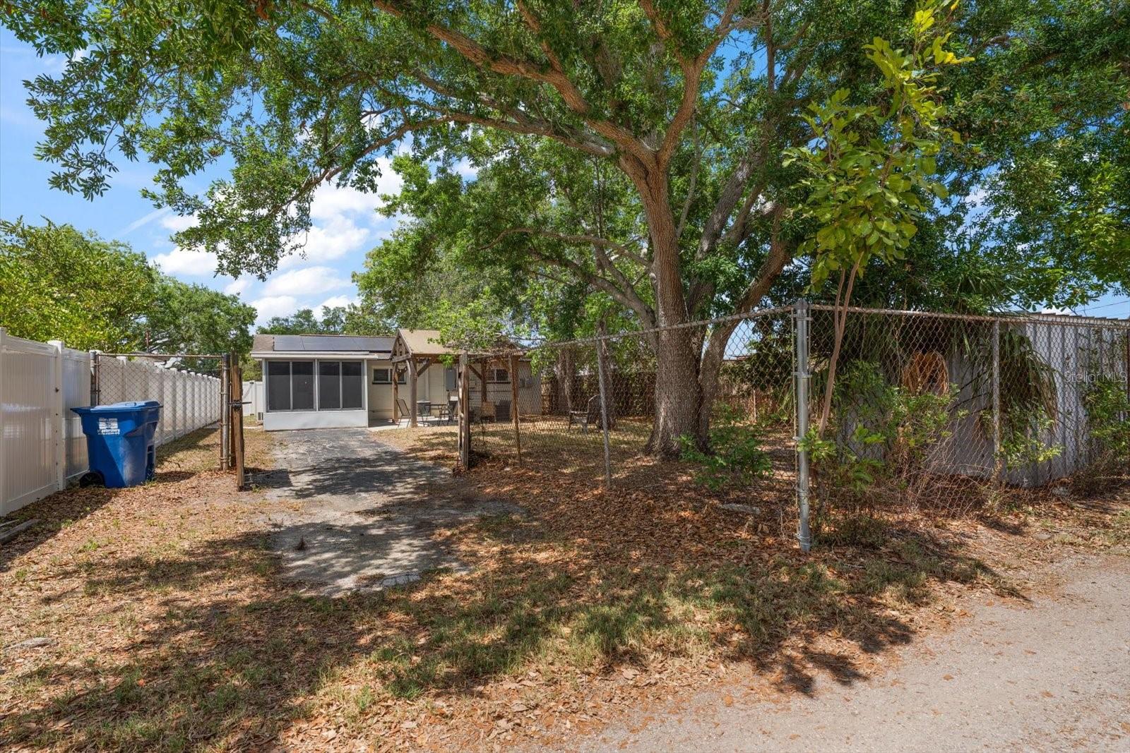 766 90TH AVE N, ST PETERSBURG, FL, 33702