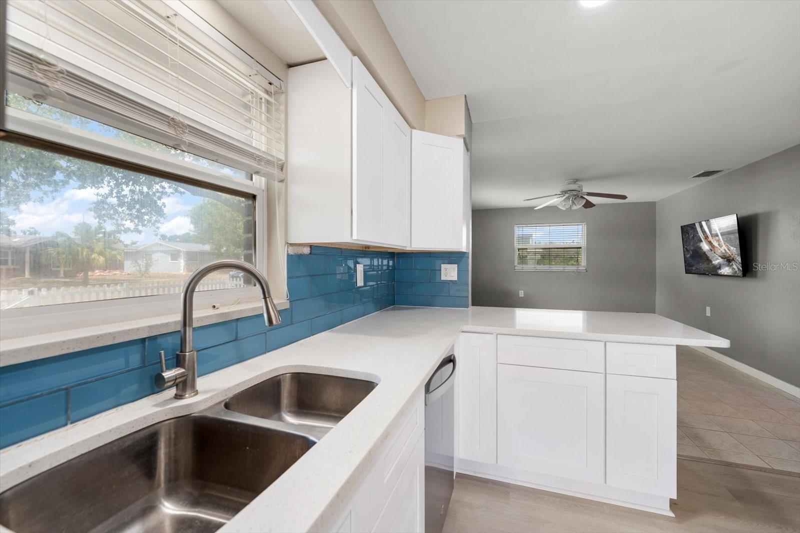 766 90TH AVE N, ST PETERSBURG, FL, 33702