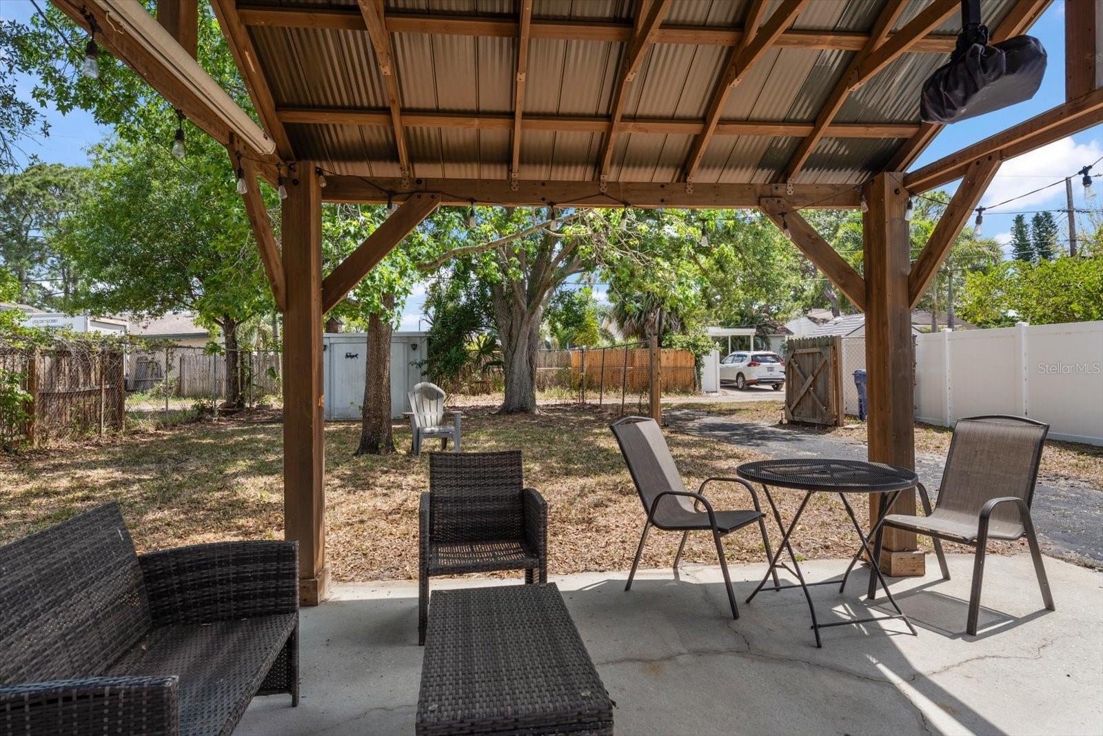 766 90TH AVE N, ST PETERSBURG, FL, 33702