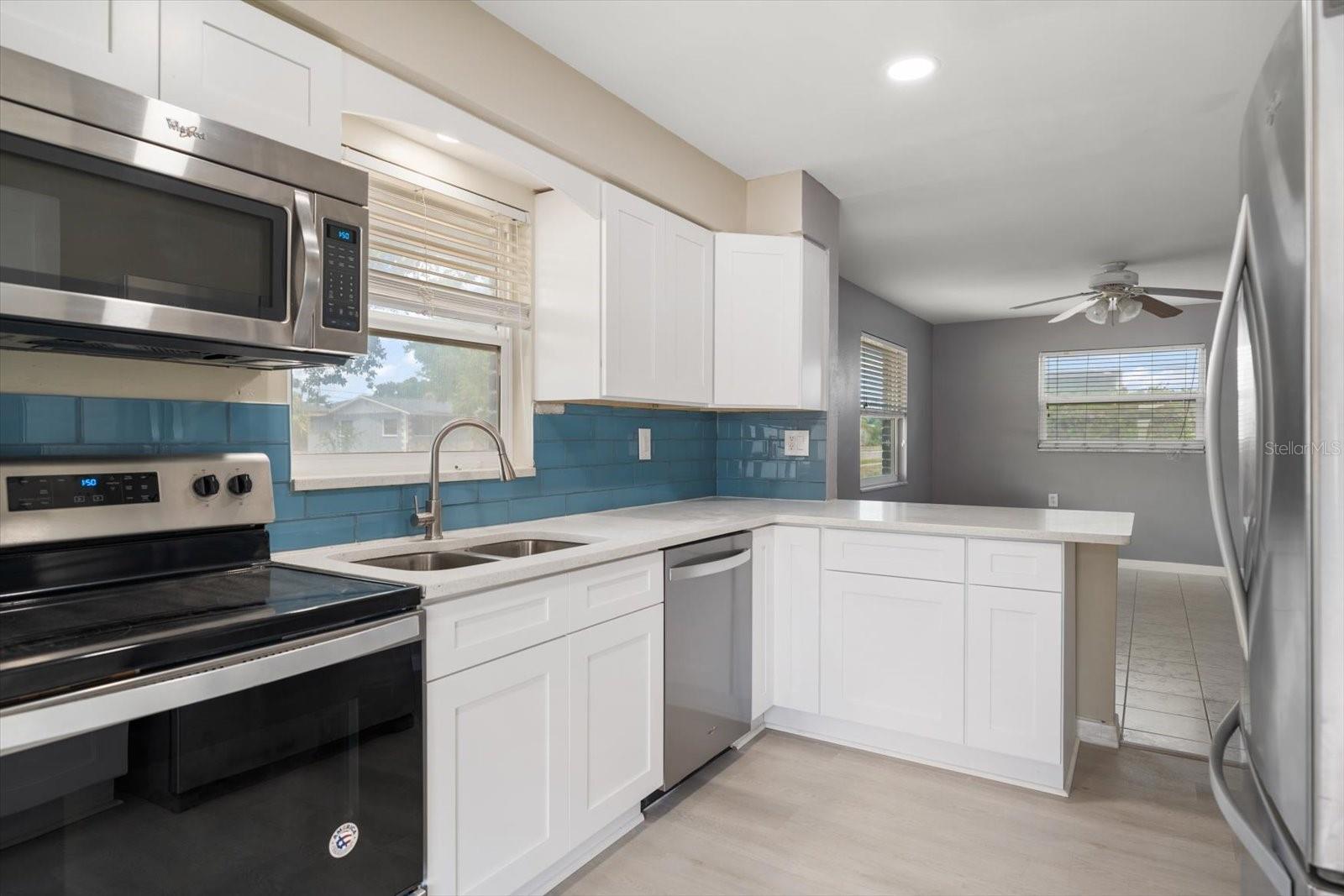 766 90TH AVE N, ST PETERSBURG, FL, 33702