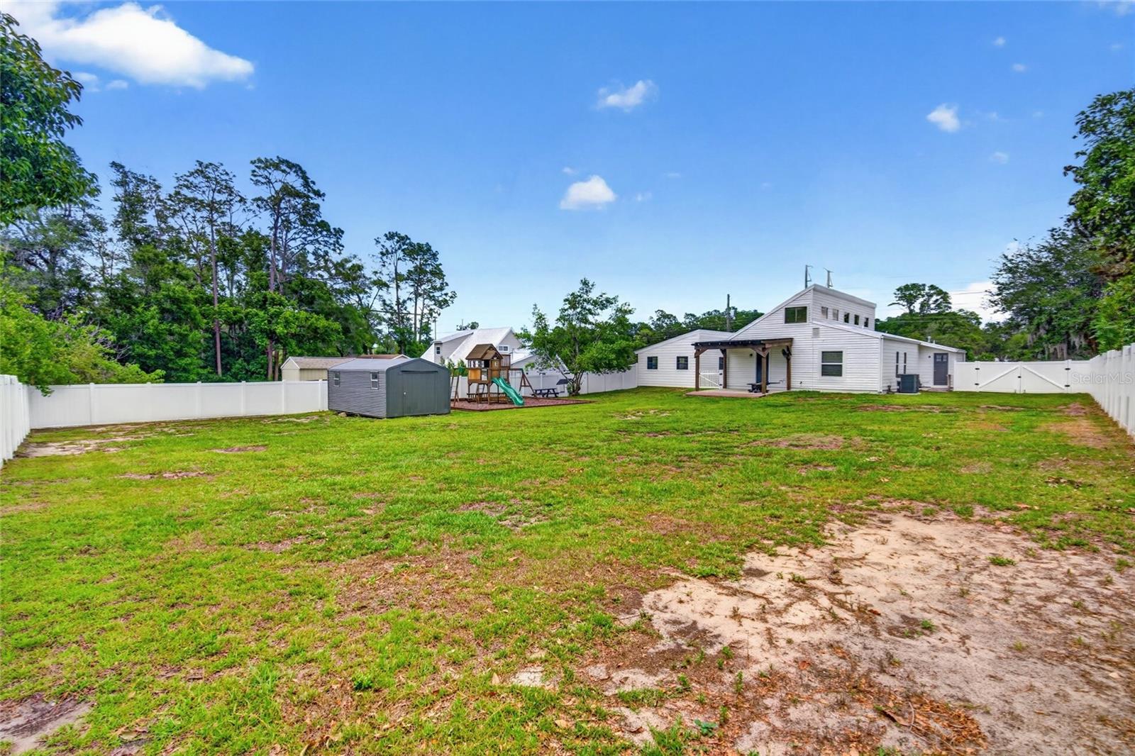 536 NE 43RD CT, OCALA, FL, 34470