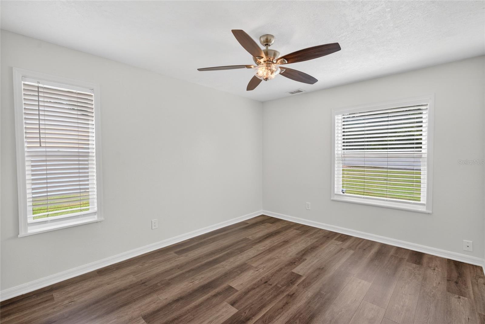 536 NE 43RD CT, OCALA, FL, 34470