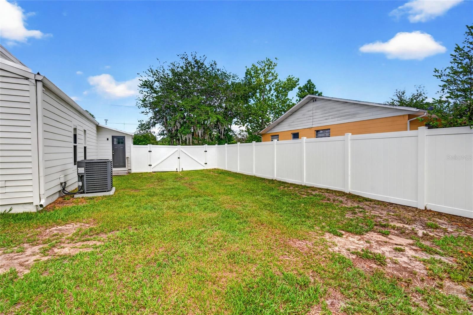 536 NE 43RD CT, OCALA, FL, 34470