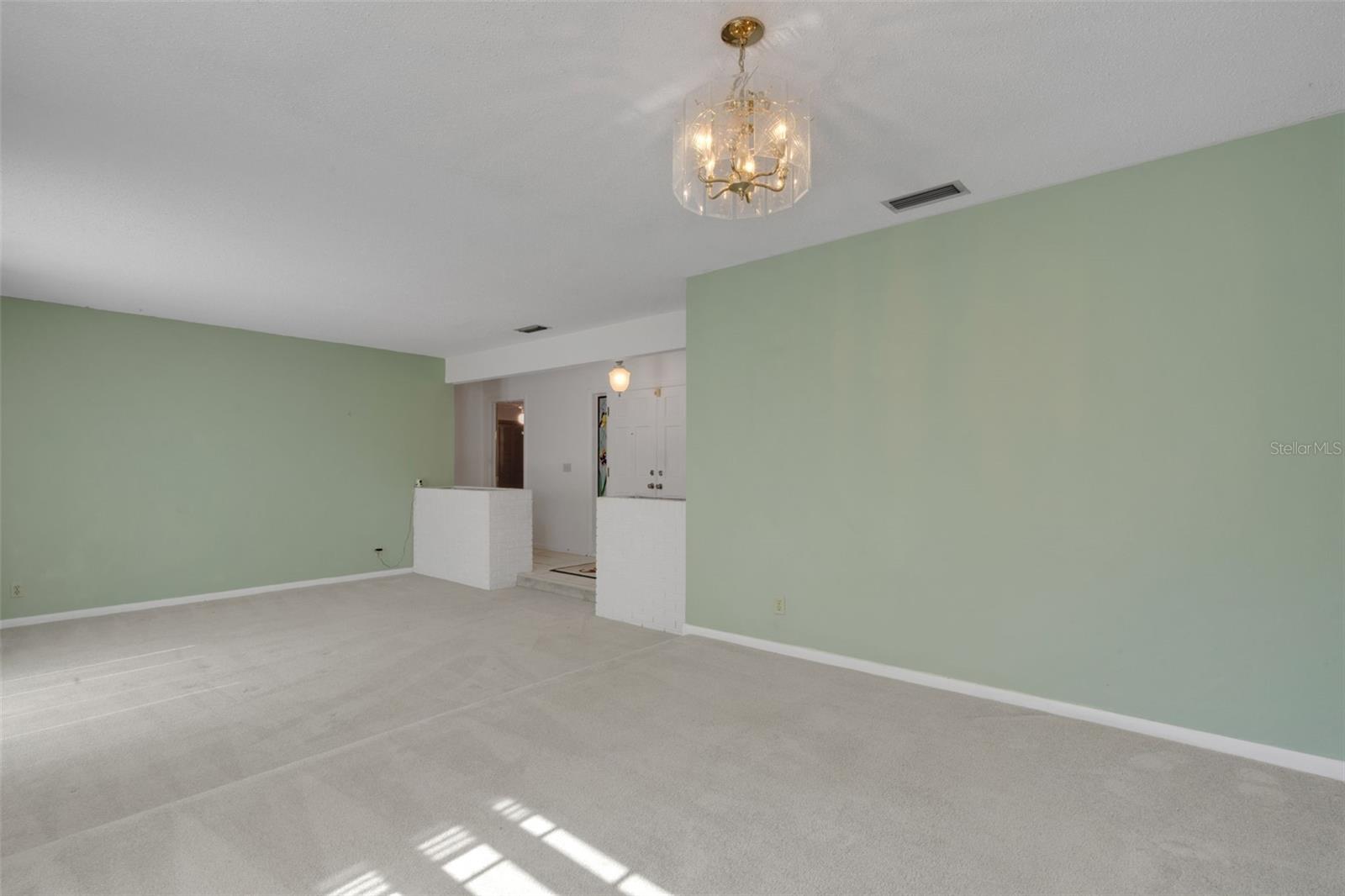 12712 SEBRING BLVD, TAMPA, FL, 33618