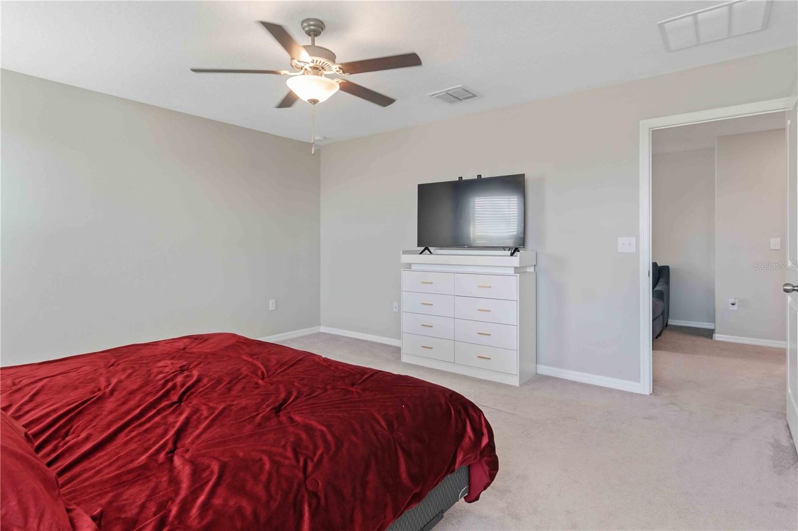 9440 LEMON DROP LOOP, SUN CITY CENTER, FL, 33573
