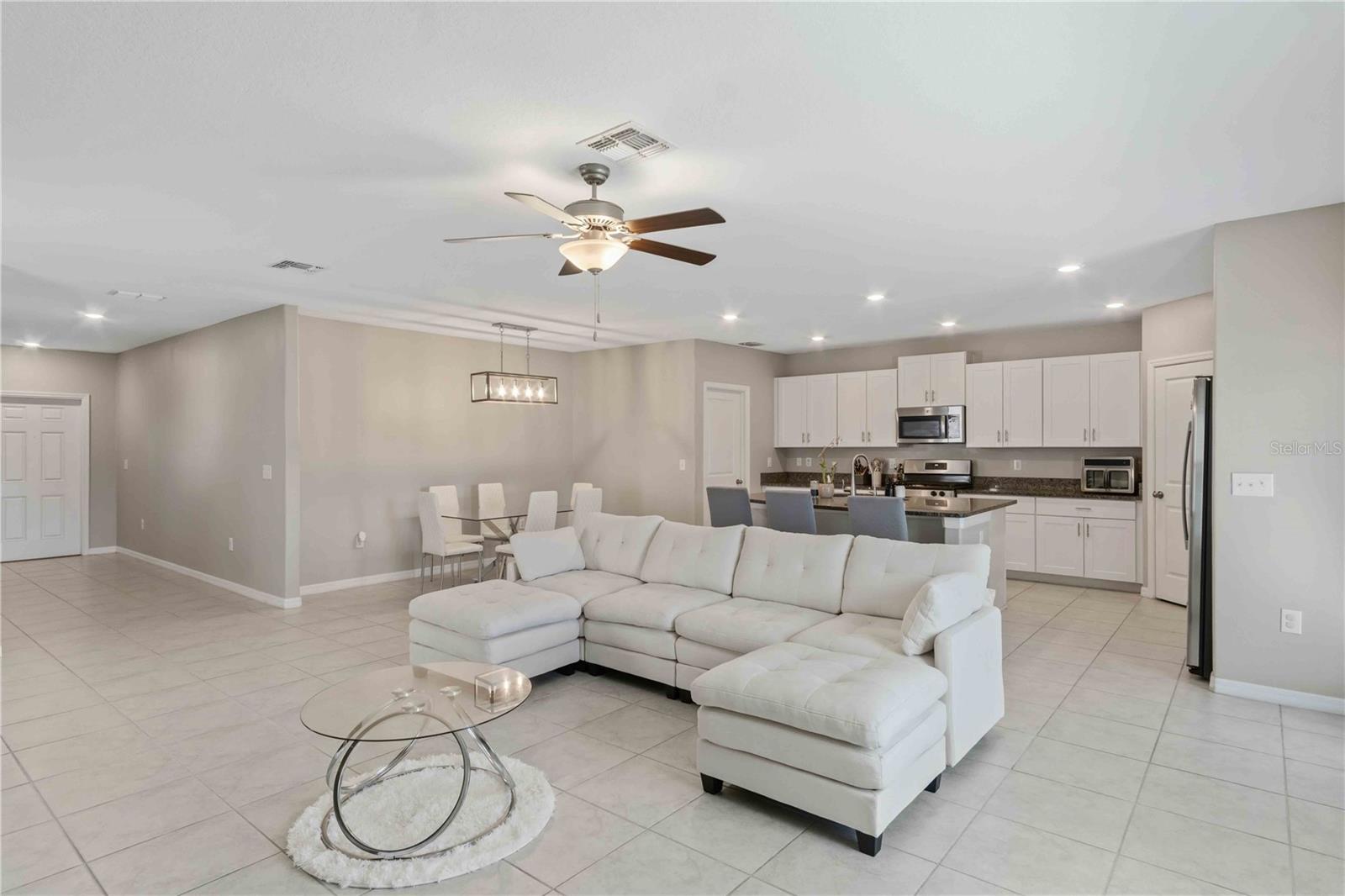 9440 LEMON DROP LOOP, SUN CITY CENTER, FL, 33573