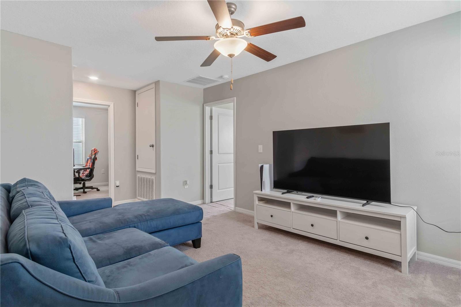 9440 LEMON DROP LOOP, SUN CITY CENTER, FL, 33573