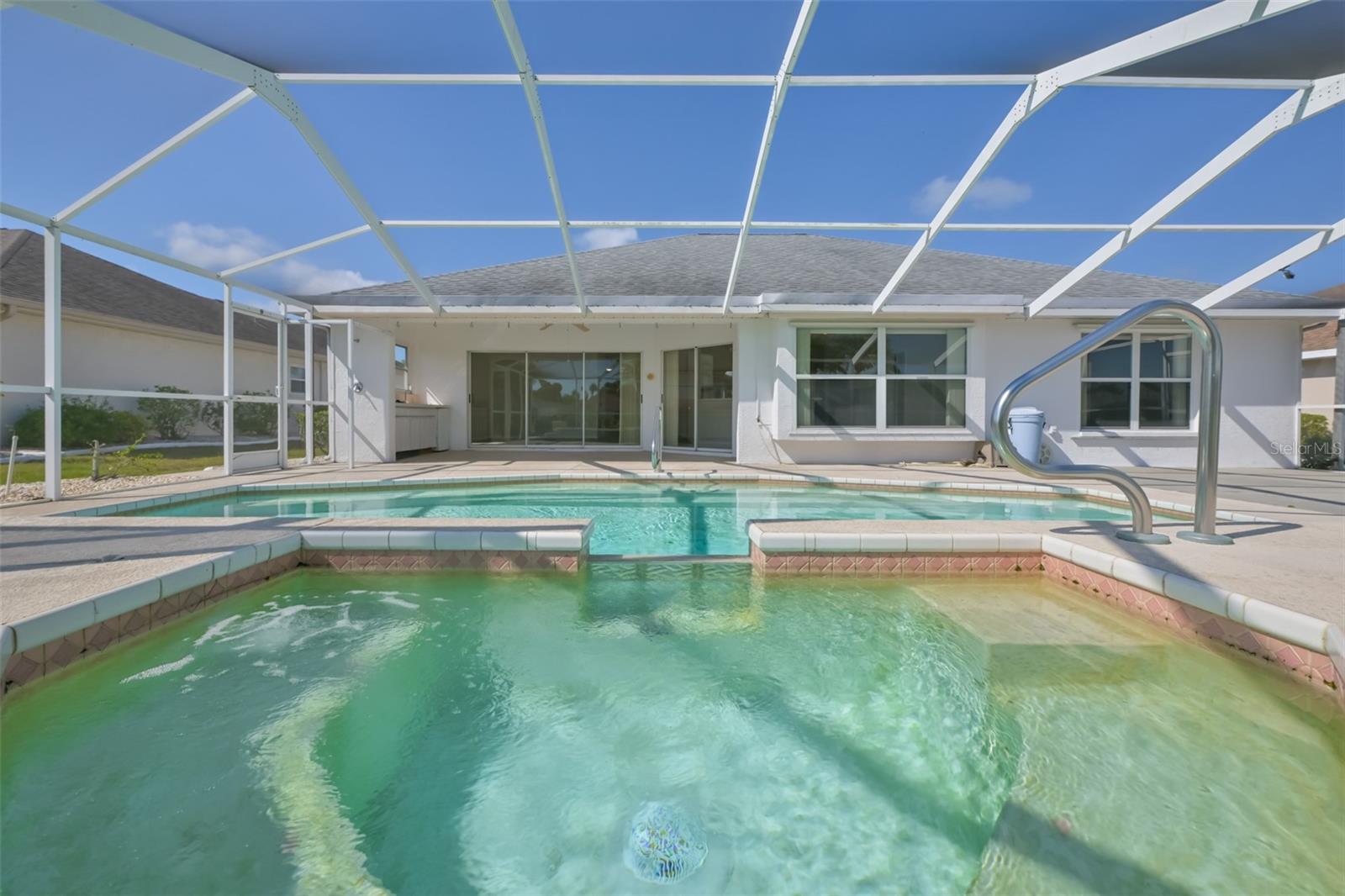 323 CALOOSA PALMS CT, SUN CITY CENTER, FL, 33573