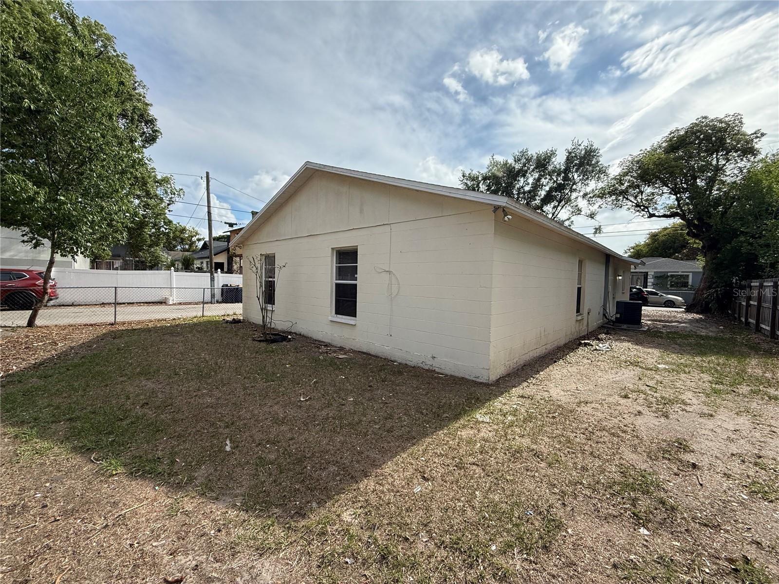 2901 N 12TH ST, TAMPA, FL, 33605