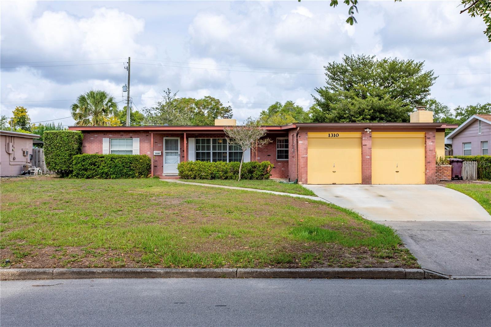 1310 ROSCOMARE AVE, ORLANDO, FL, 32806