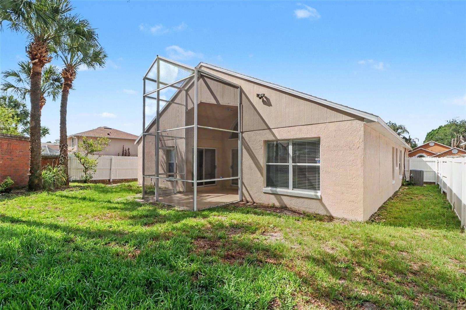 201 LANCER OAK DR, APOPKA, FL, 32712
