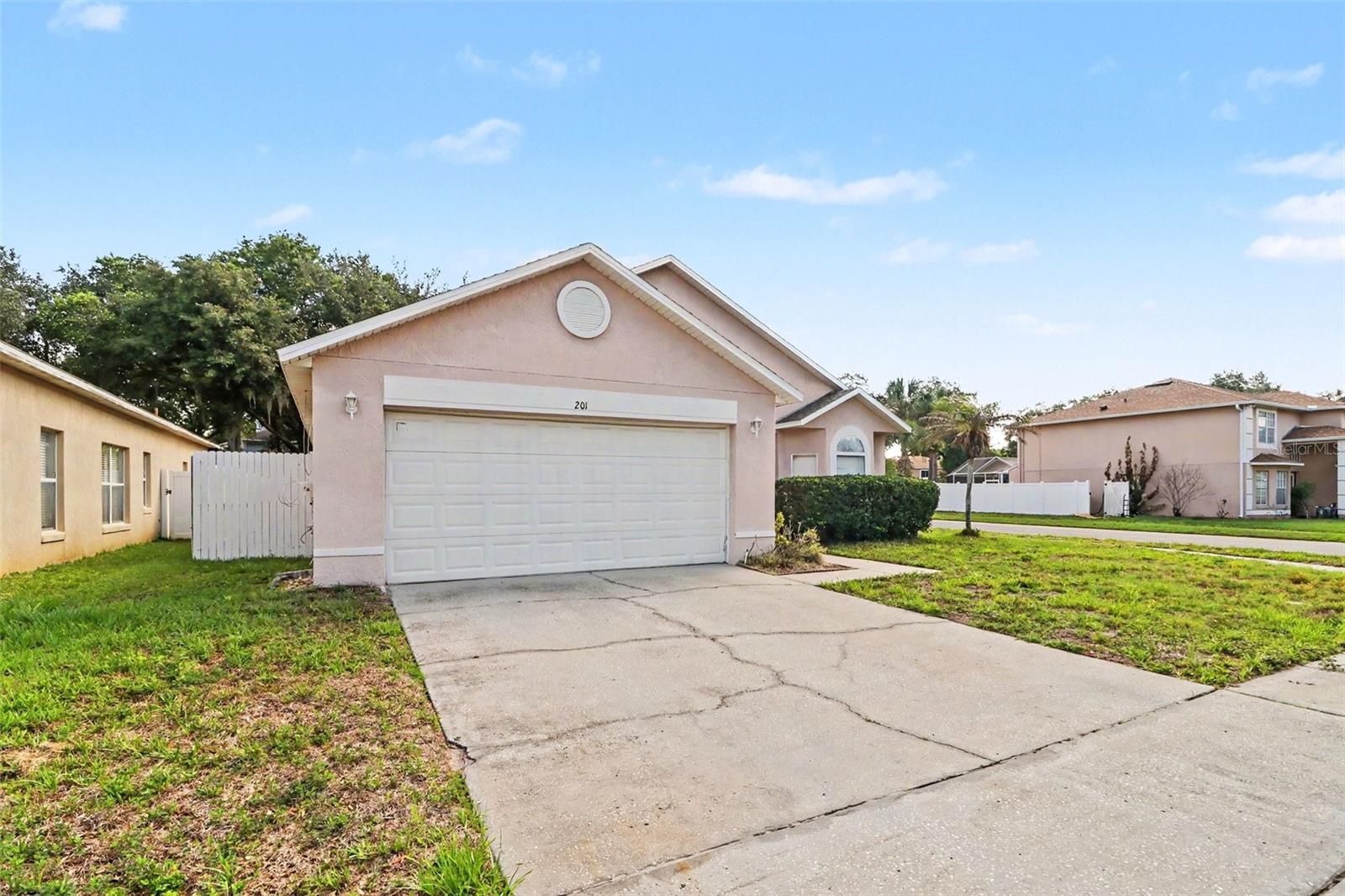 201 LANCER OAK DR, APOPKA, FL, 32712