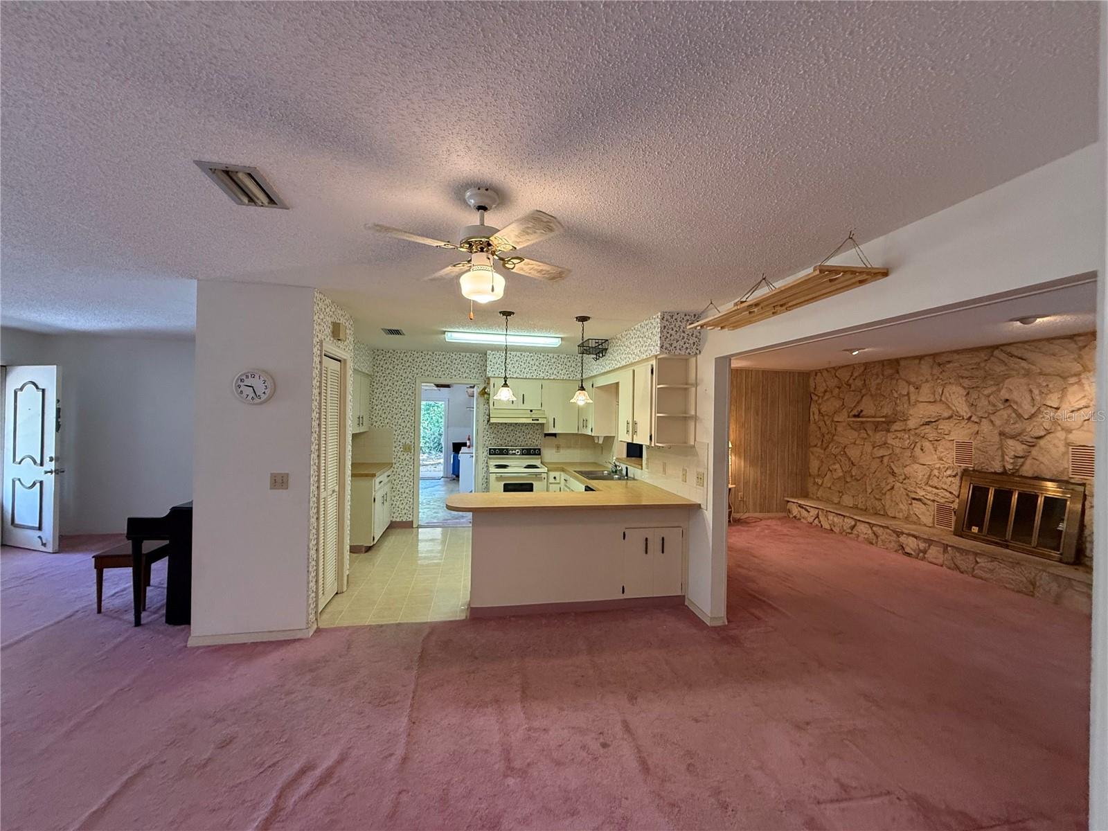 129 N LOCHSHIRE WAY, INVERNESS, FL, 34450