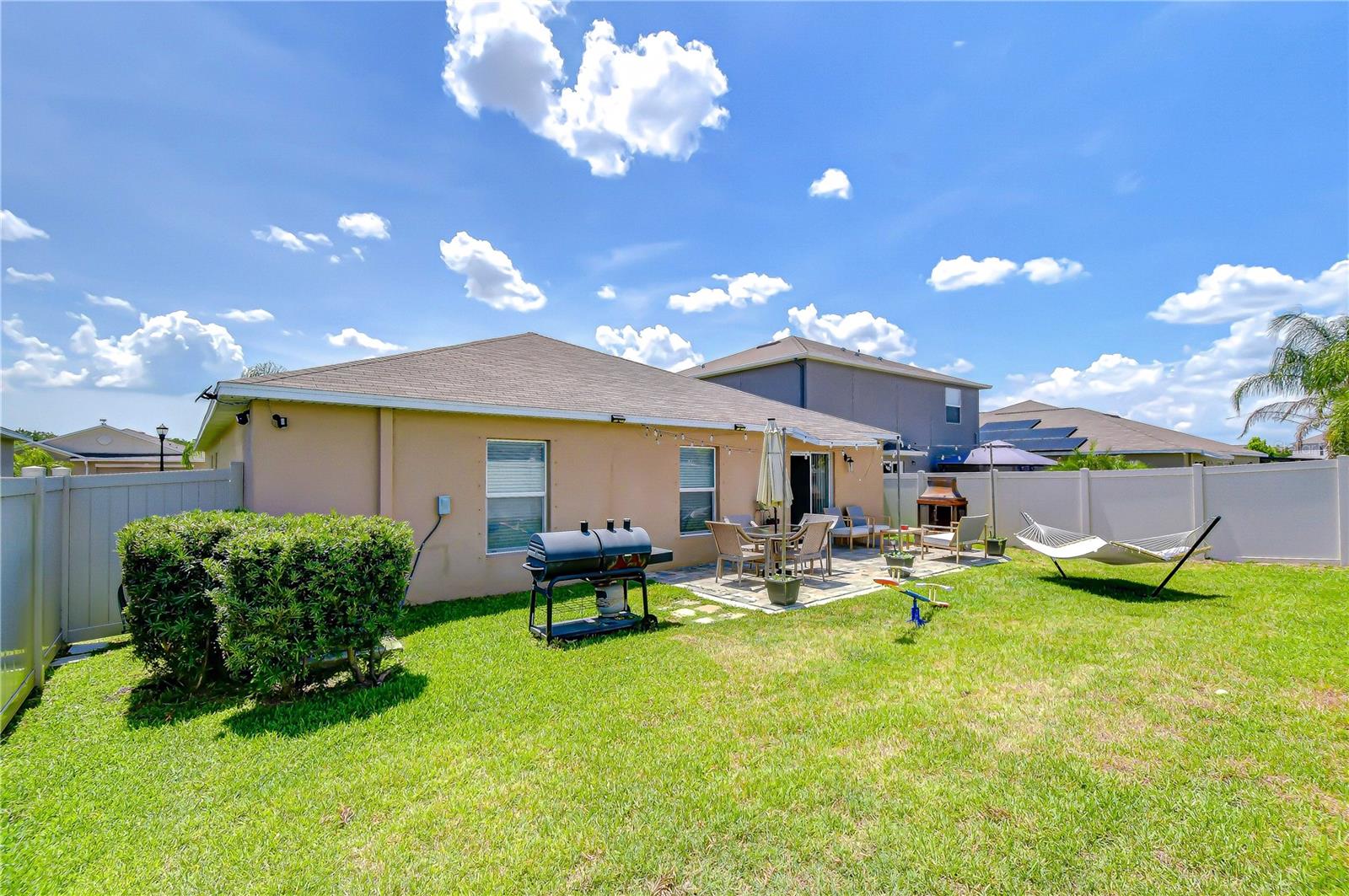 6820 HAZELNUT SPICE DR, SUN CITY CENTER, FL, 33573