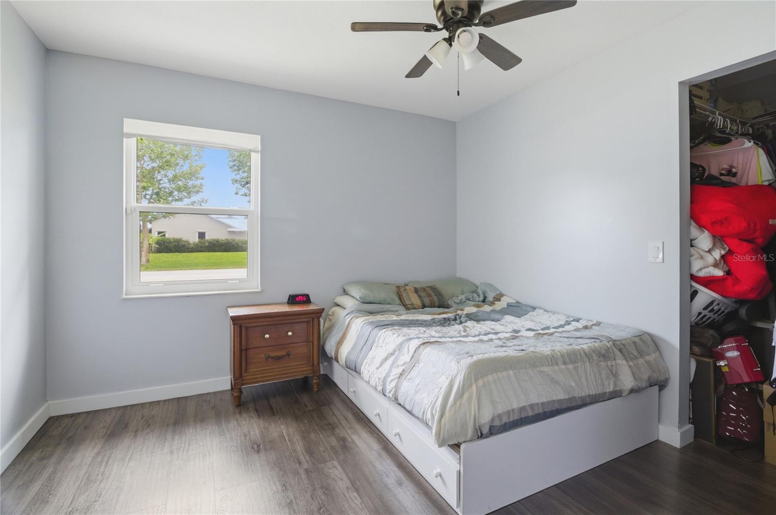 602 LAKE DR, SEBASTIAN, FL, 32958