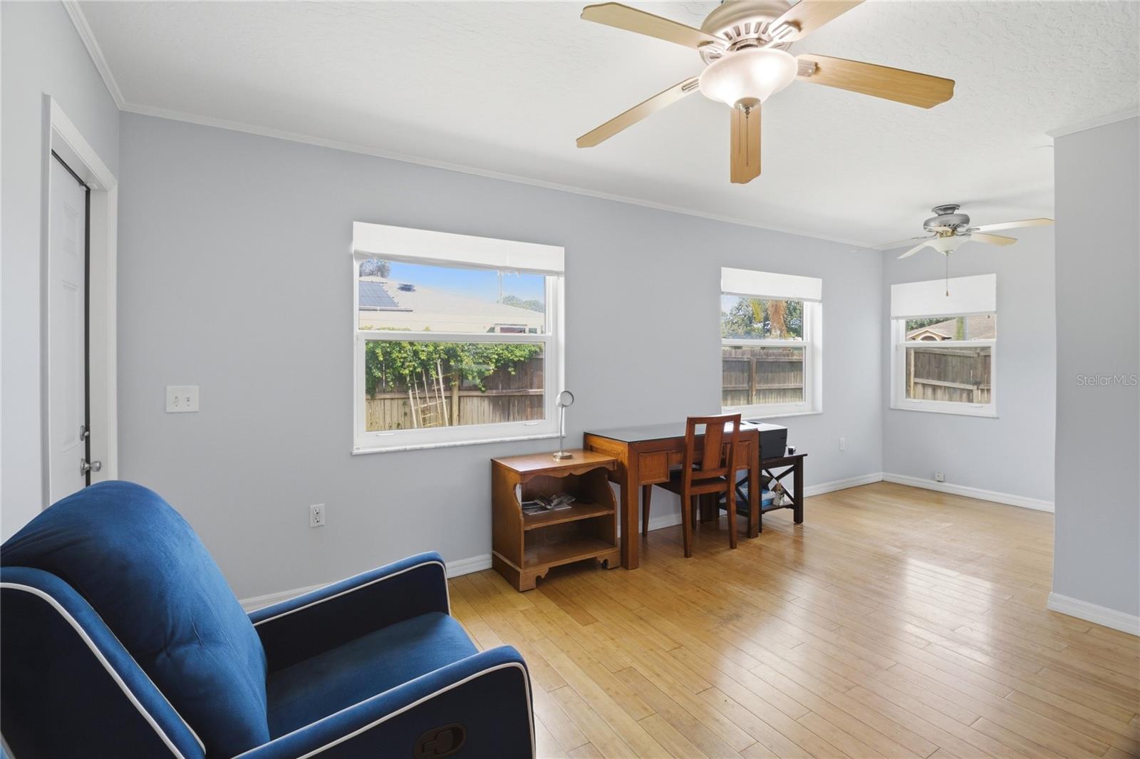 602 LAKE DR, SEBASTIAN, FL, 32958