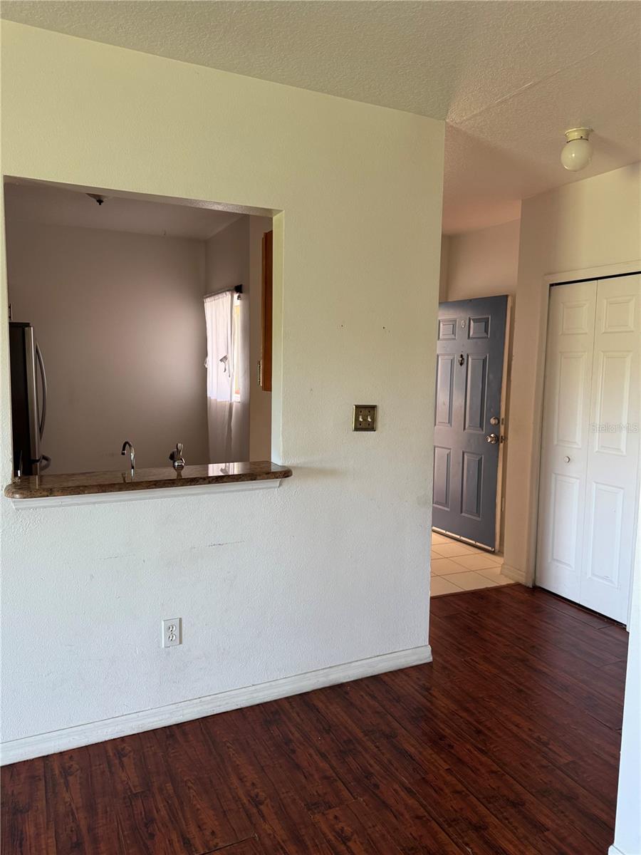 495 LAS CORTES LN #203, ORLANDO, FL, 32824