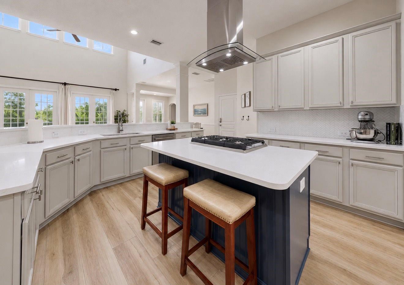 5228 BRIGHTON SHORE DR, APOLLO BEACH, FL, 33572