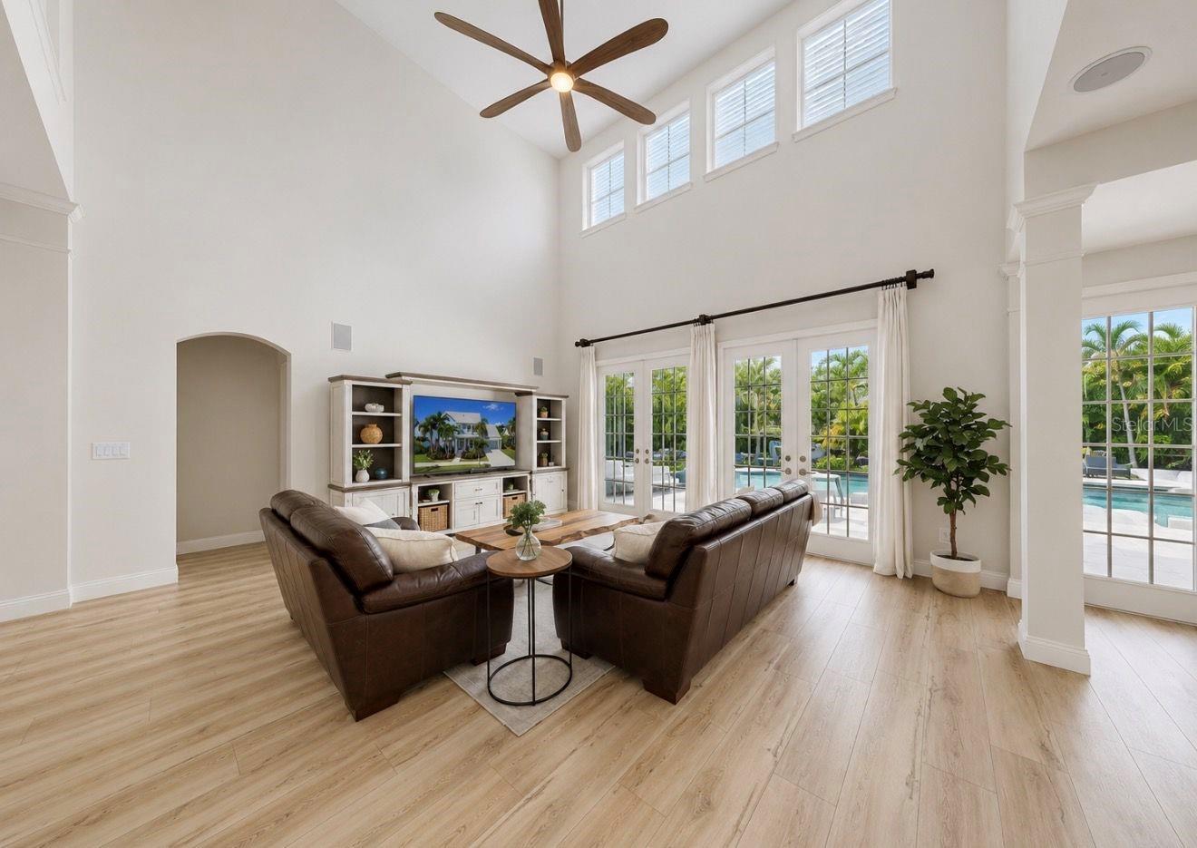 5228 BRIGHTON SHORE DR, APOLLO BEACH, FL, 33572