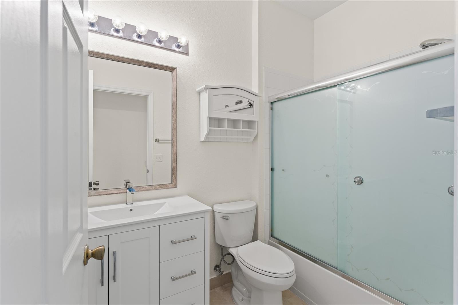 8838 ABBOTSBURY DR, WINDERMERE, FL, 34786