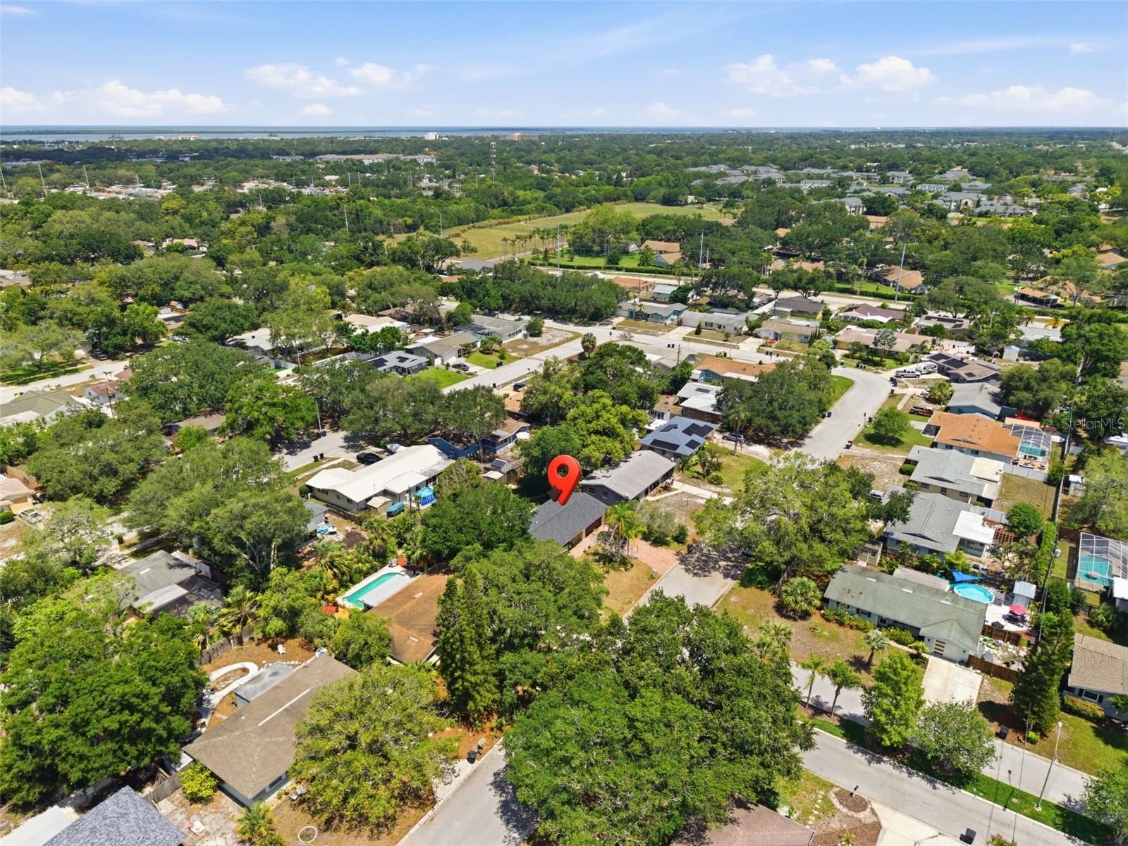 2050 DUNSTON COVE RD, CLEARWATER, FL, 33755