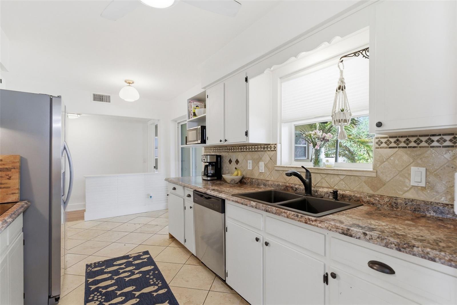 2050 DUNSTON COVE RD, CLEARWATER, FL, 33755