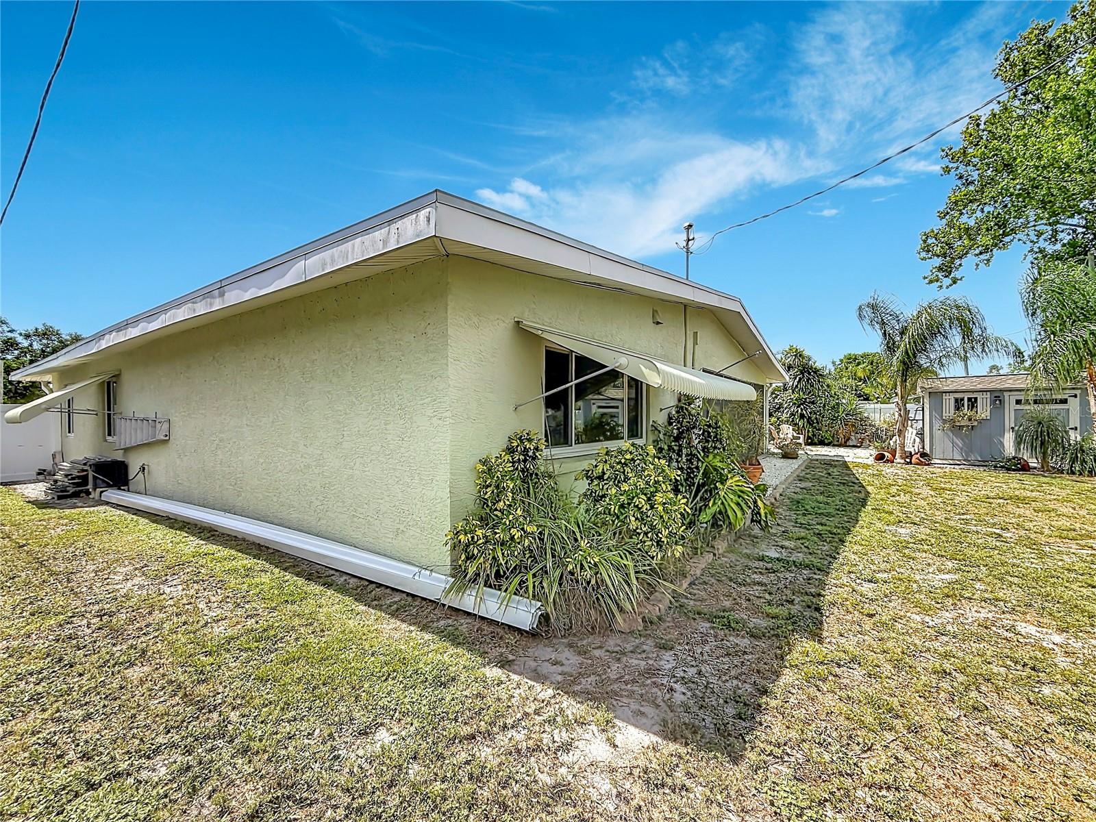 5163 60TH WAY N, KENNETH CITY, FL, 33709