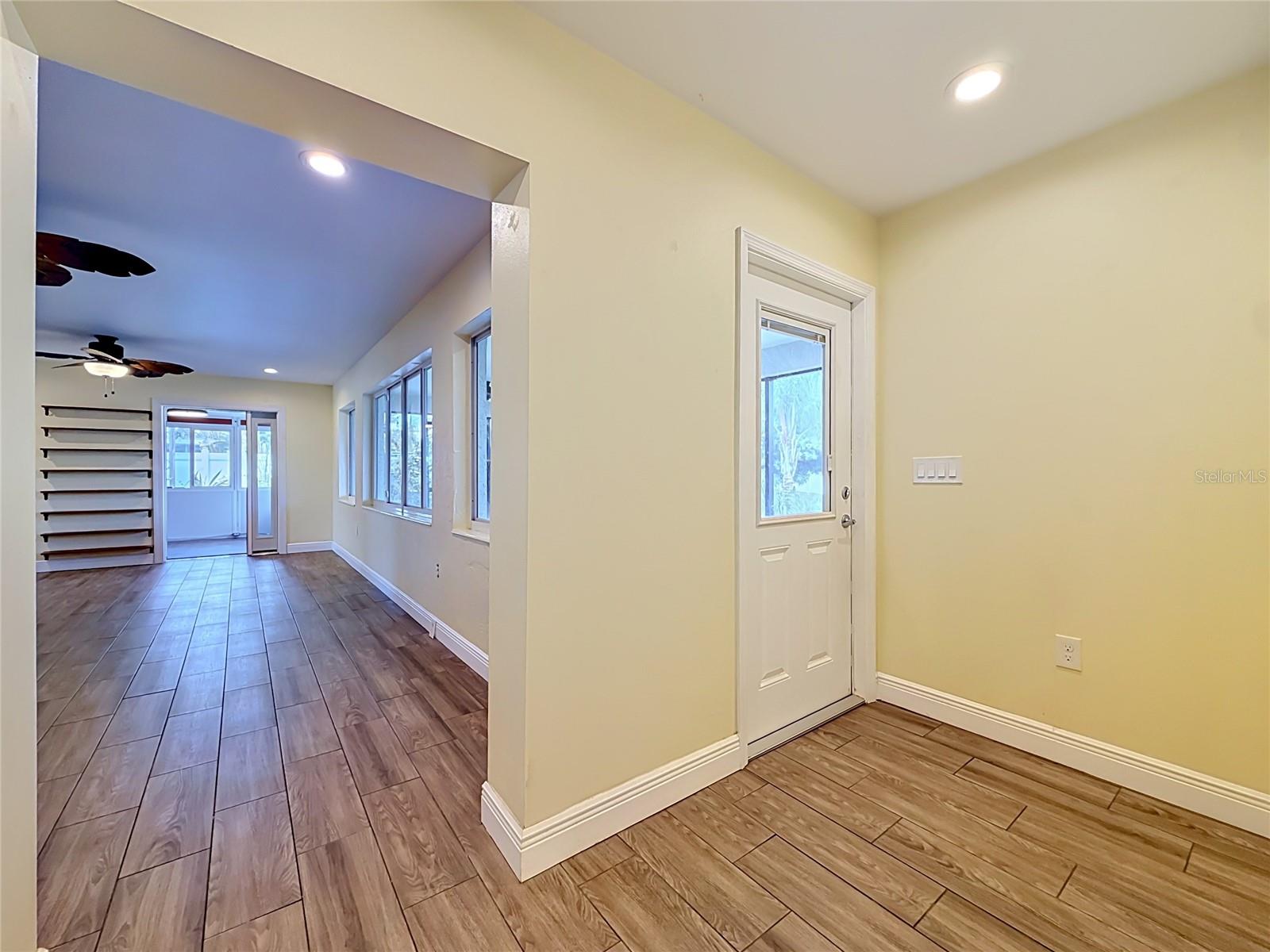 5163 60TH WAY N, KENNETH CITY, FL, 33709