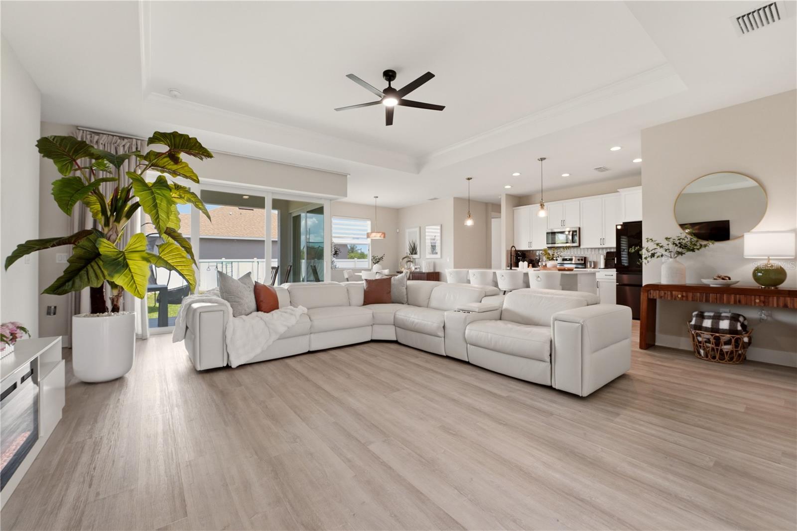 14304 AMESTOY AVE, PORT CHARLOTTE, FL, 33981