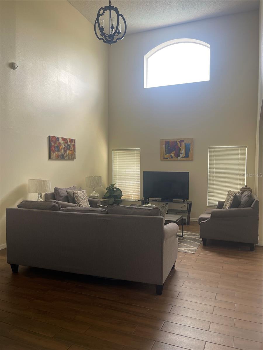 1336 CASTERTON CIR, DAVENPORT, FL, 33897
