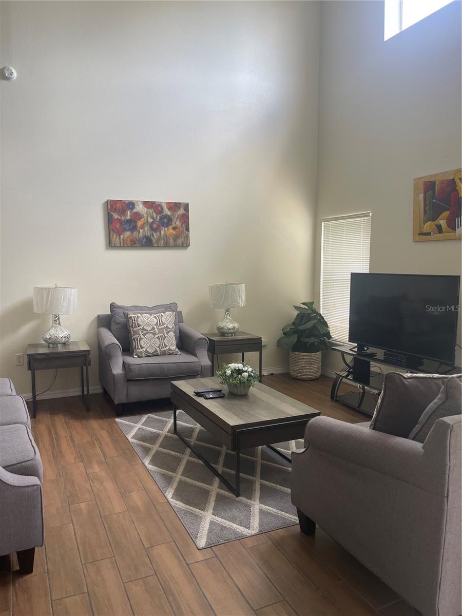 1336 CASTERTON CIR, DAVENPORT, FL, 33897