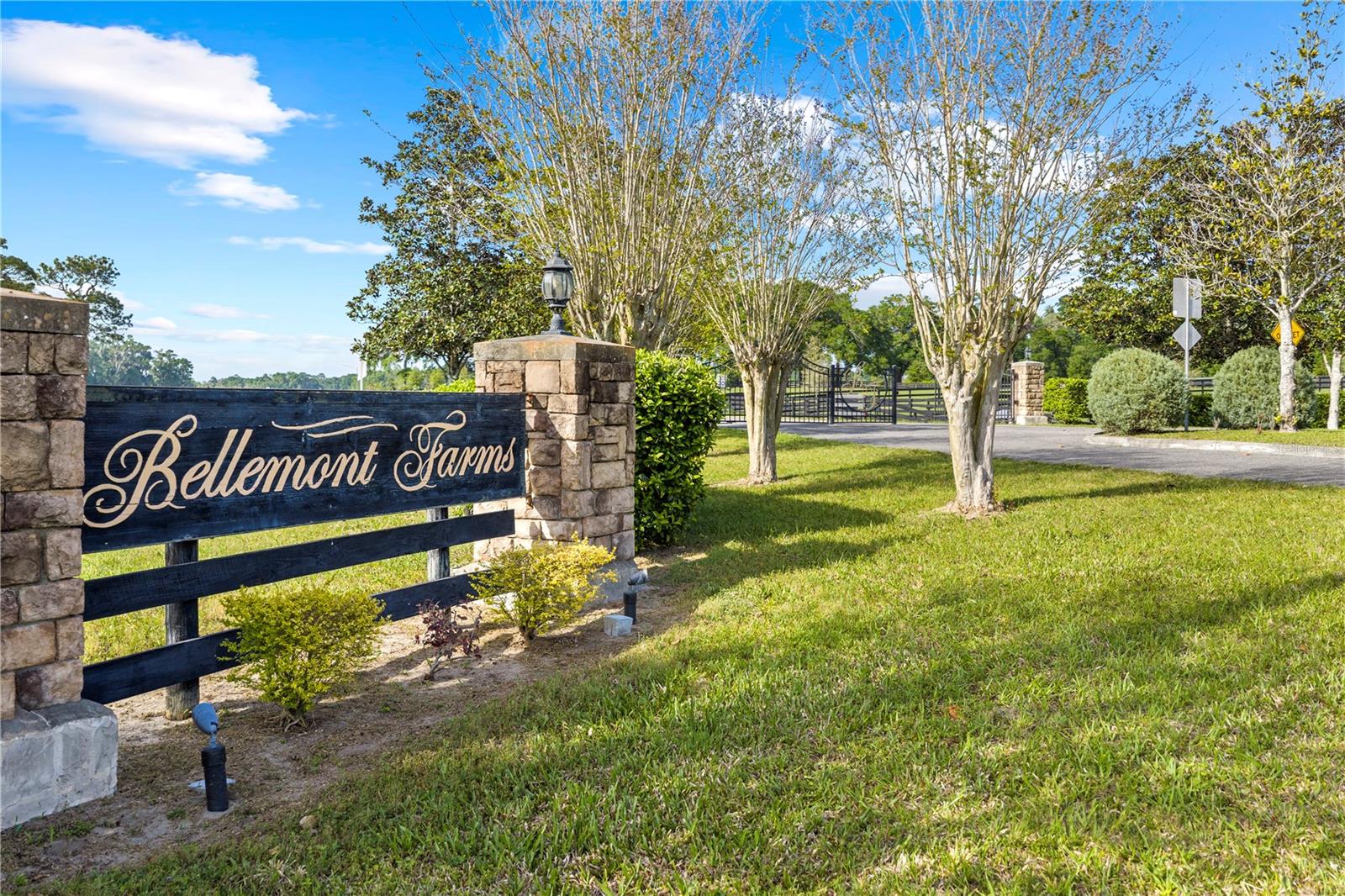 1345 NE 155 PLACE, CITRA, FL, 32113