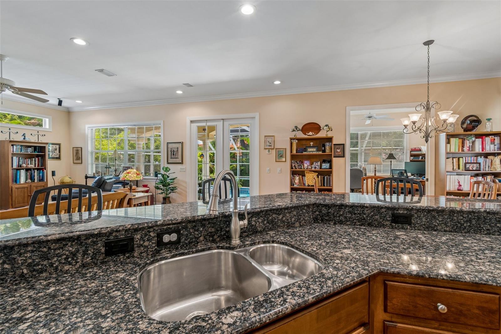 107 BERMUDA AVE, TAMPA, FL, 33606