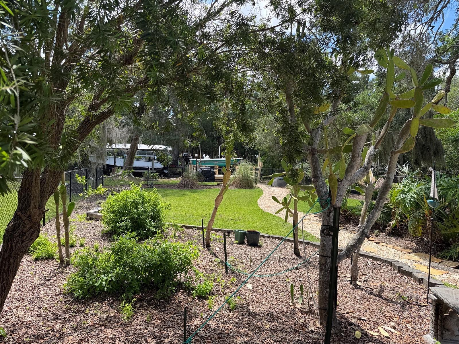 11878 W RIVERHAVEN DR, HOMOSASSA, FL, 34448