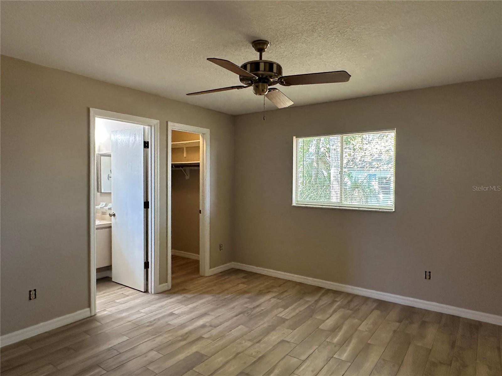 2526 POET LN, ORLANDO, FL, 32817