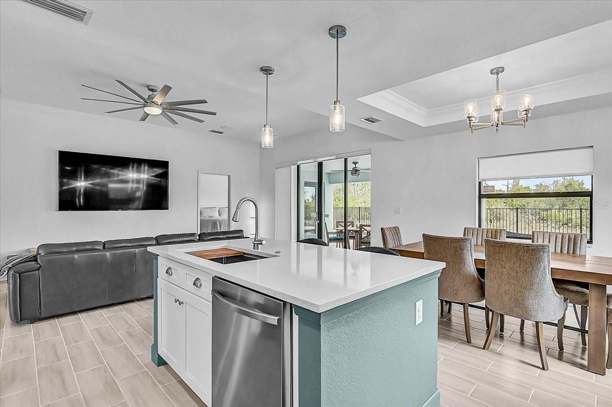 112 HERCULES DR, ROTONDA WEST, FL, 33947