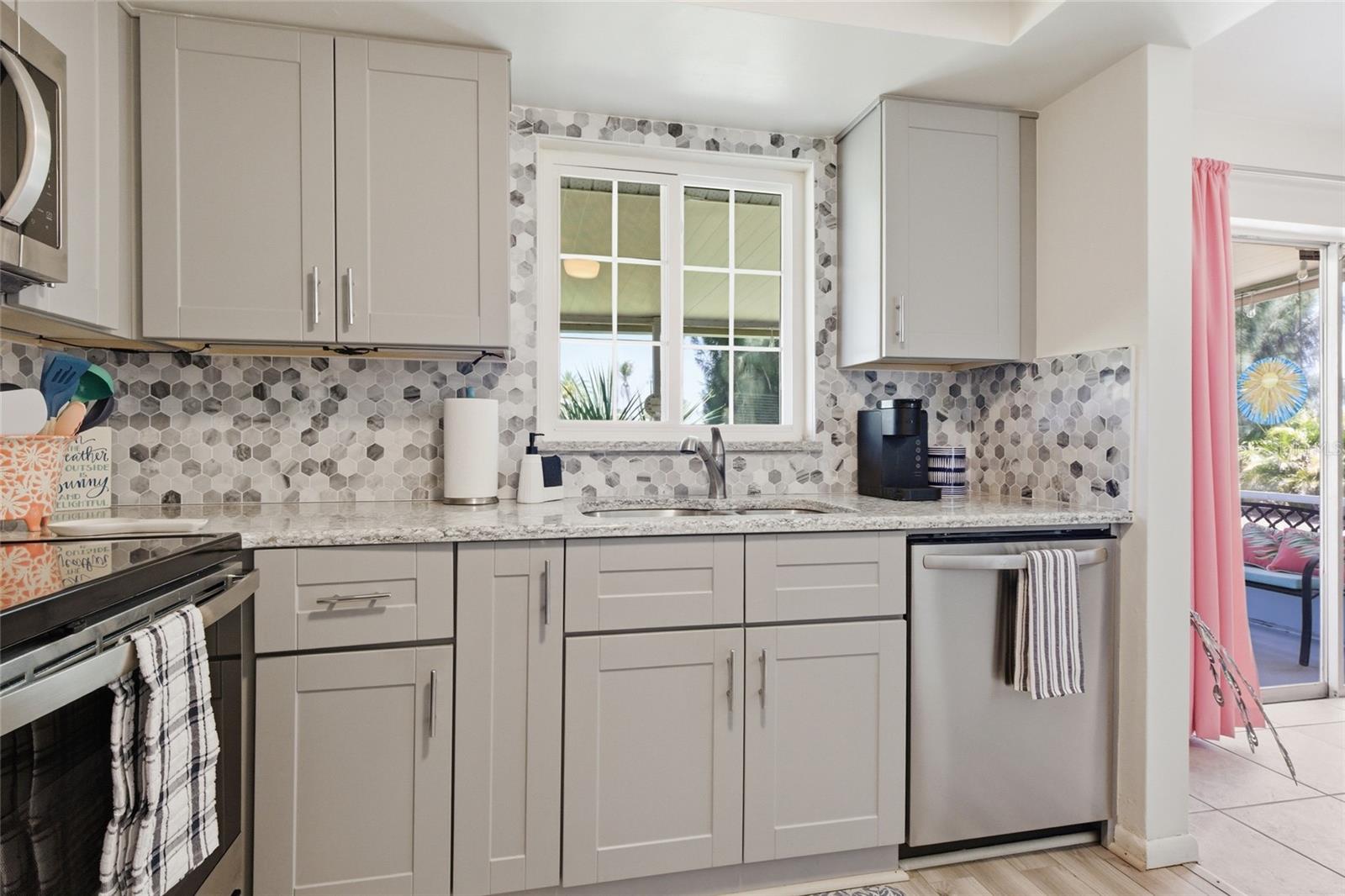 52 ANNAPOLIS LN, ROTONDA WEST, FL, 33947