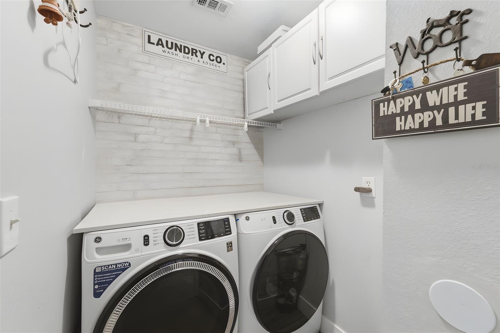 2530 M AND M LN, ORANGE CITY, FL, 32763